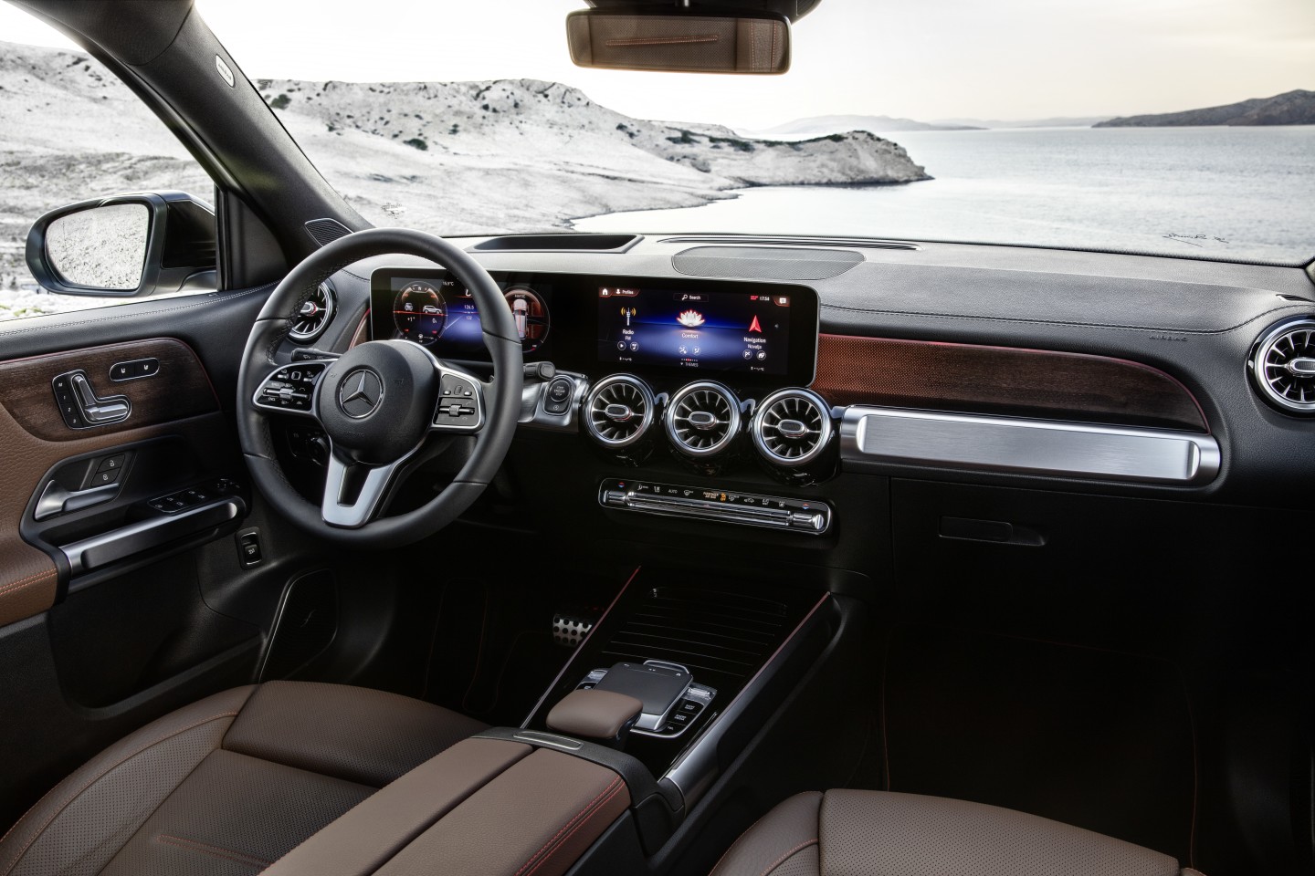 The GLB's interior design is geared towards both usability and top shelf luxury from a production model
