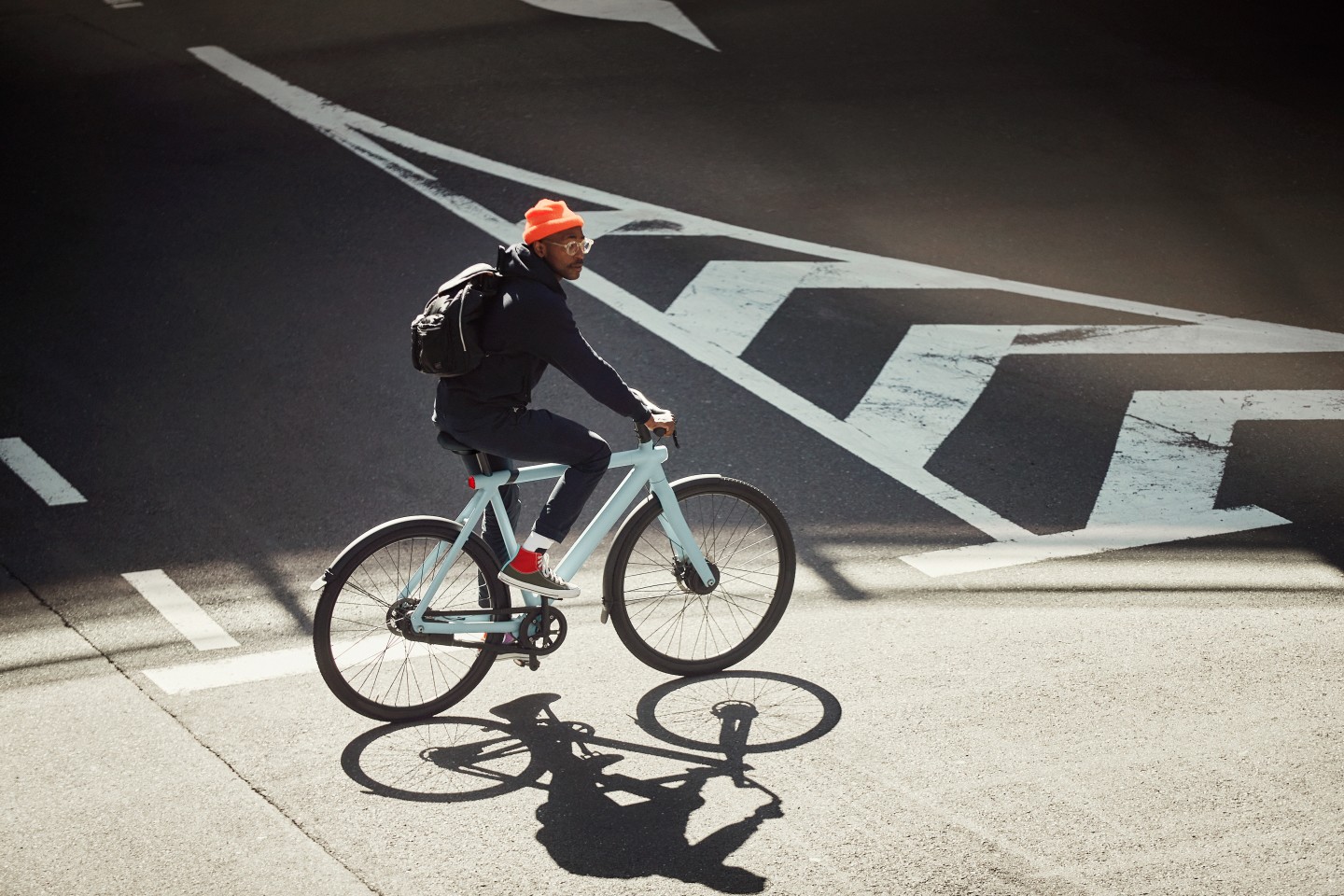 The Vanmoof S3 comes with a 250-W (EU or 350-W (US) front hub motor that provides four levels of pedal assist