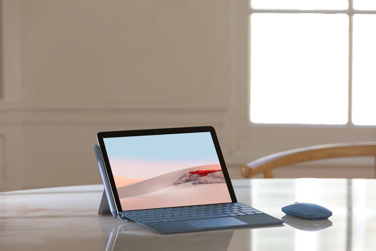 The Surface Go display grows from 10 inches to 10.5 inches