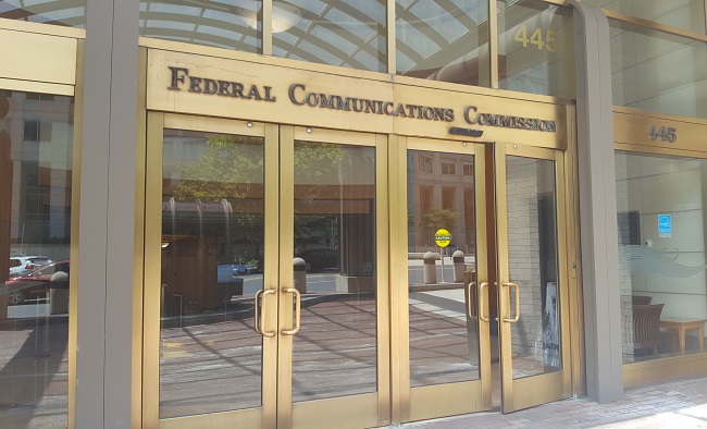Industry welcomes FCC 5G tower decision