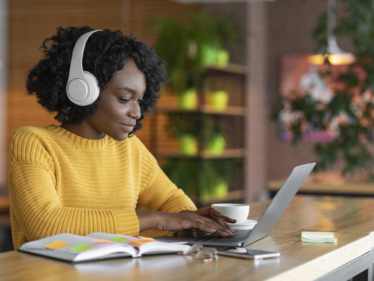 Make online learning a priority to increase your company’s competitive edge