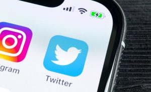 Twitter flags 5G misinformation
