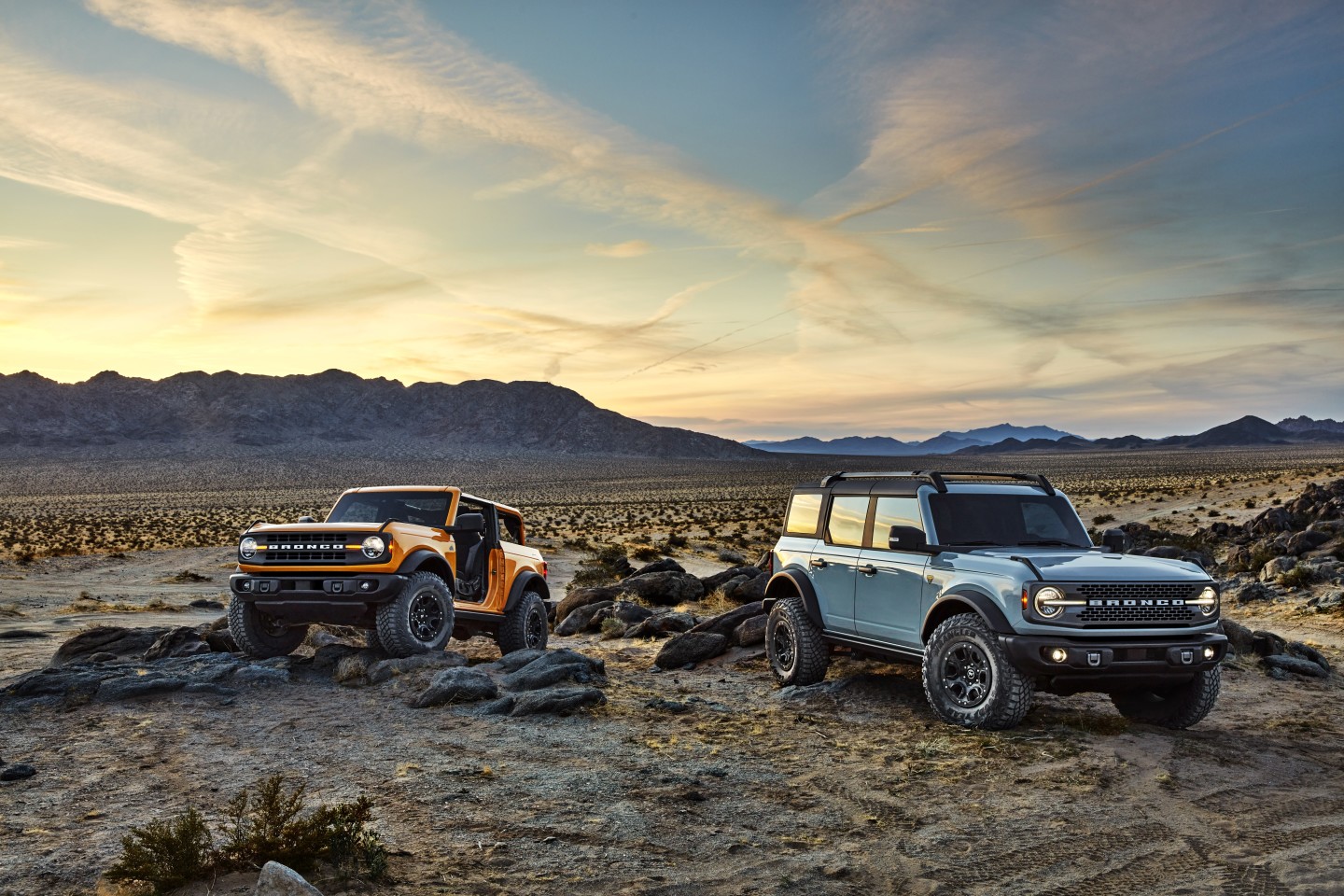2021 Ford Bronco in two- and four-door flavors