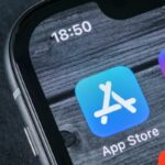 Read more about the article Blog: Could Apple’s App Store row hurt its 5G entry?