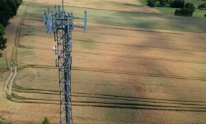 FCC sets $9B rural 5G funding rules