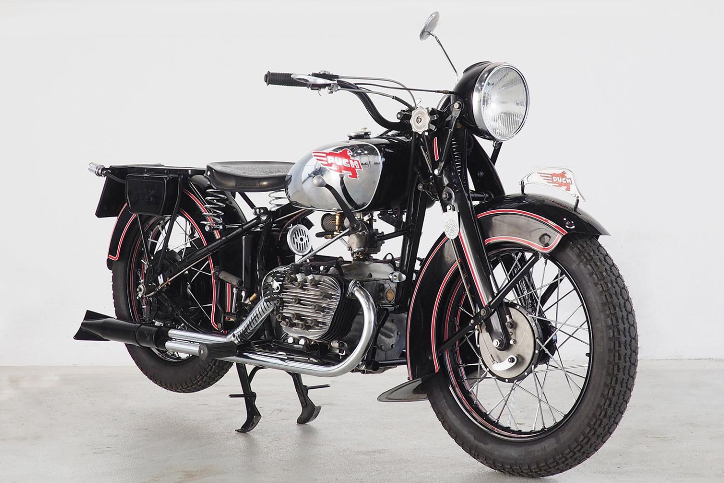 1936 Puch 800 | Dorotheum Auctions, Vienna | Sold 29 August, 2020 | EUR 115,000 (US$136,900) | Estimate: EUR 90,000 to EUR 120,000 (USD$110,000 to $140,000)