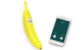 9 holiday gifts under $50: A selfie light, a bluetooth banana phone, and a super easy speaker