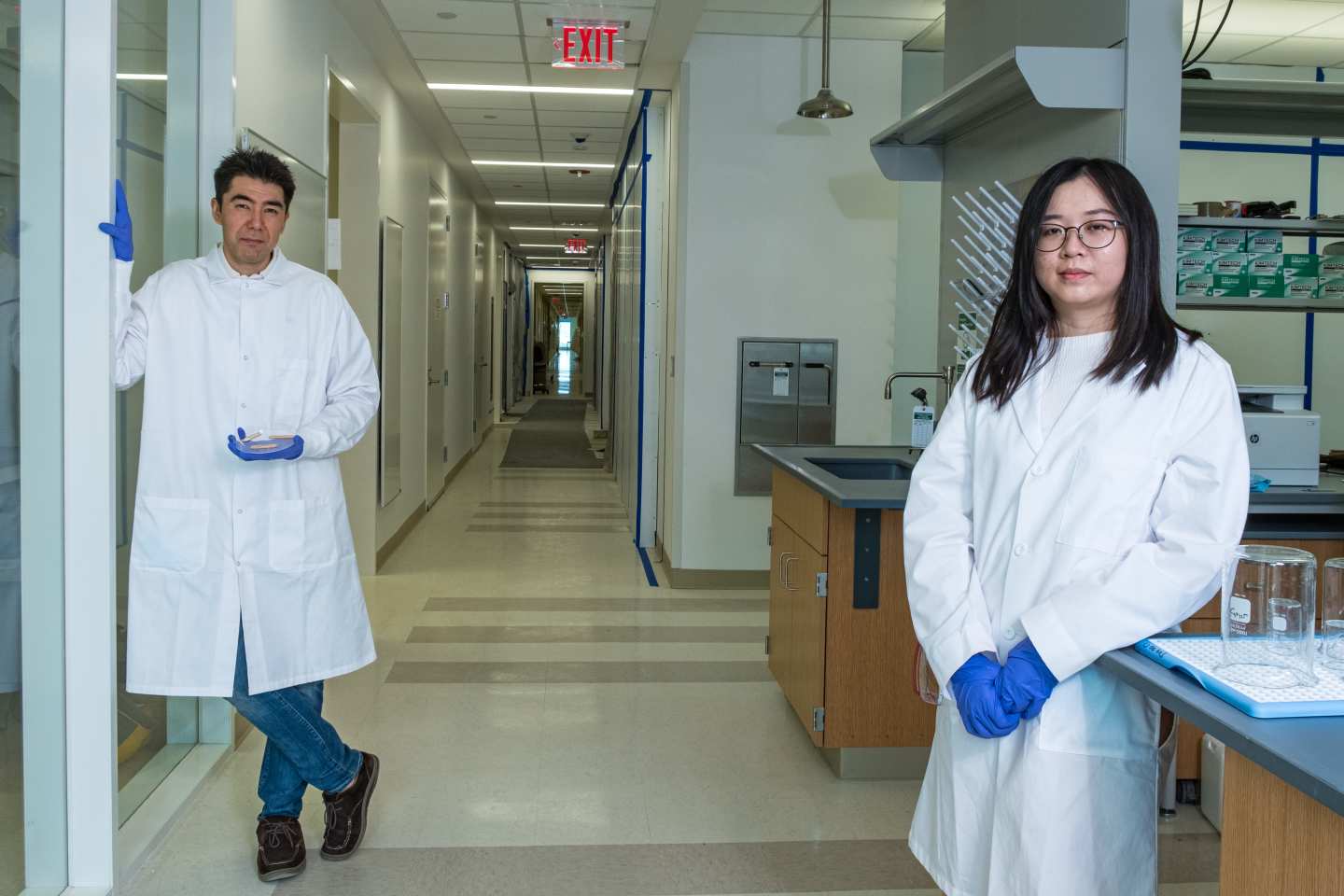 Rice University mechanical engineer Peter Lillehoj and fellow researcher Xue Jiang