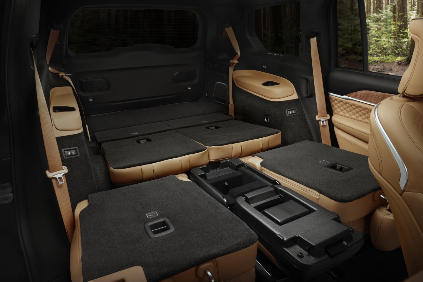 All rear seats fold into a flat load floor for a total of 84.6 cu ft of cargo space