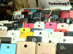 MVNO: Buhari declares Nigeria open for new mobile operators