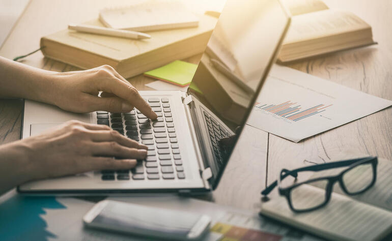 How to keep lines and paragraphs together on the same page in Word