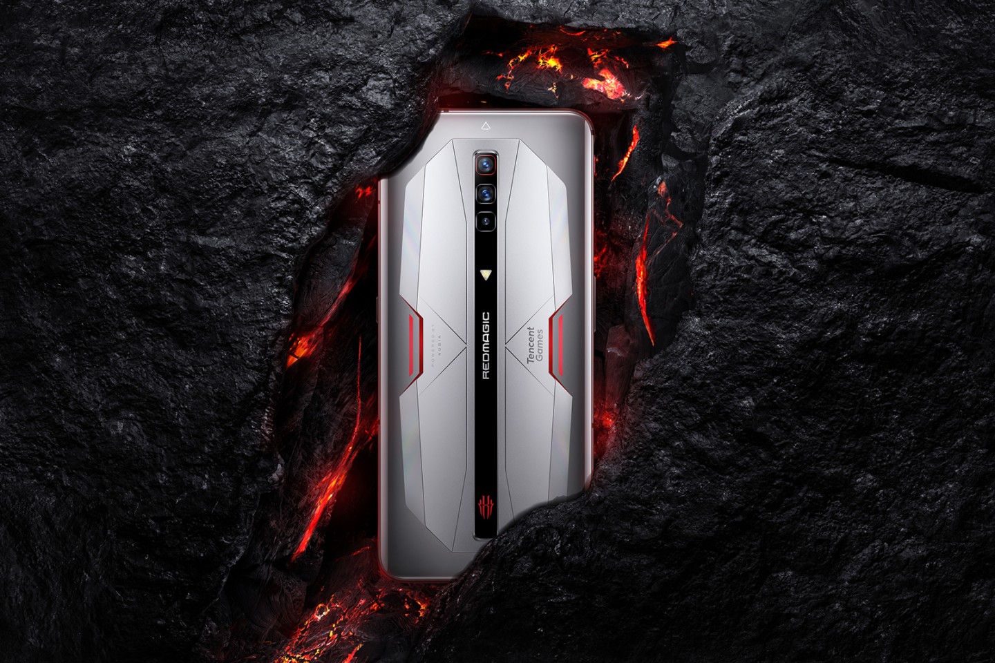 The RedMagic 6 features some advanced internal cooling to ensure smooth performance