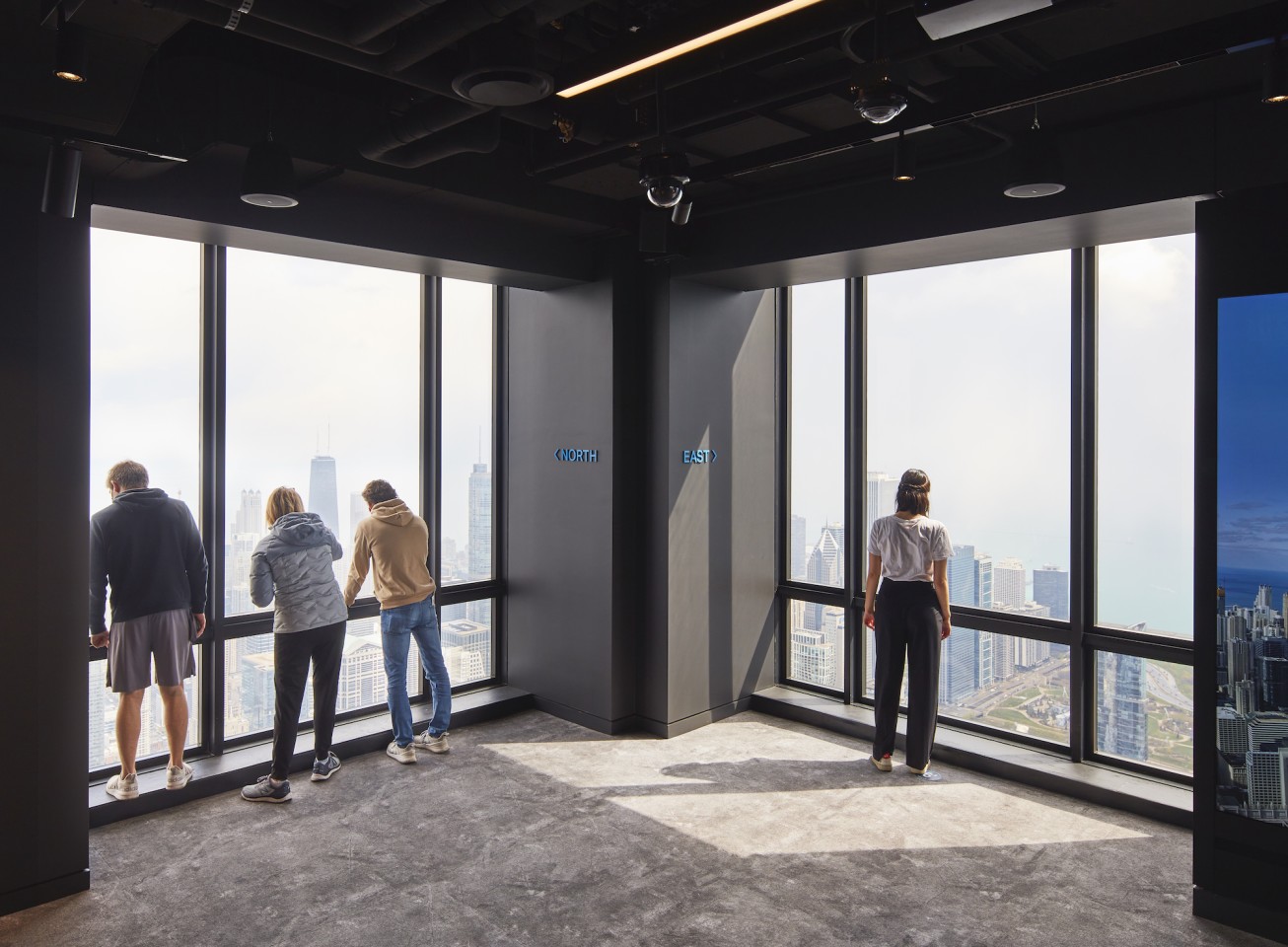 SOM says that on a good day, visitors can enjoy views of up to 50 miles (80 km) and four states