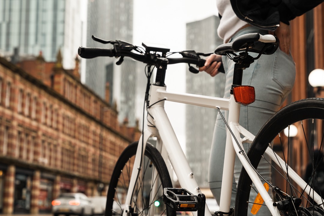 The frame-integrated battery is reckoned good for up to 50 miles per charge for the UK-spec Paperboy
