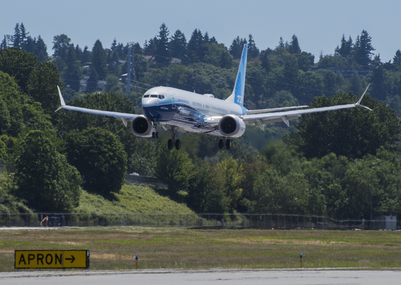 Boeing's 737 MAX 10 comes into land after its maiden flight