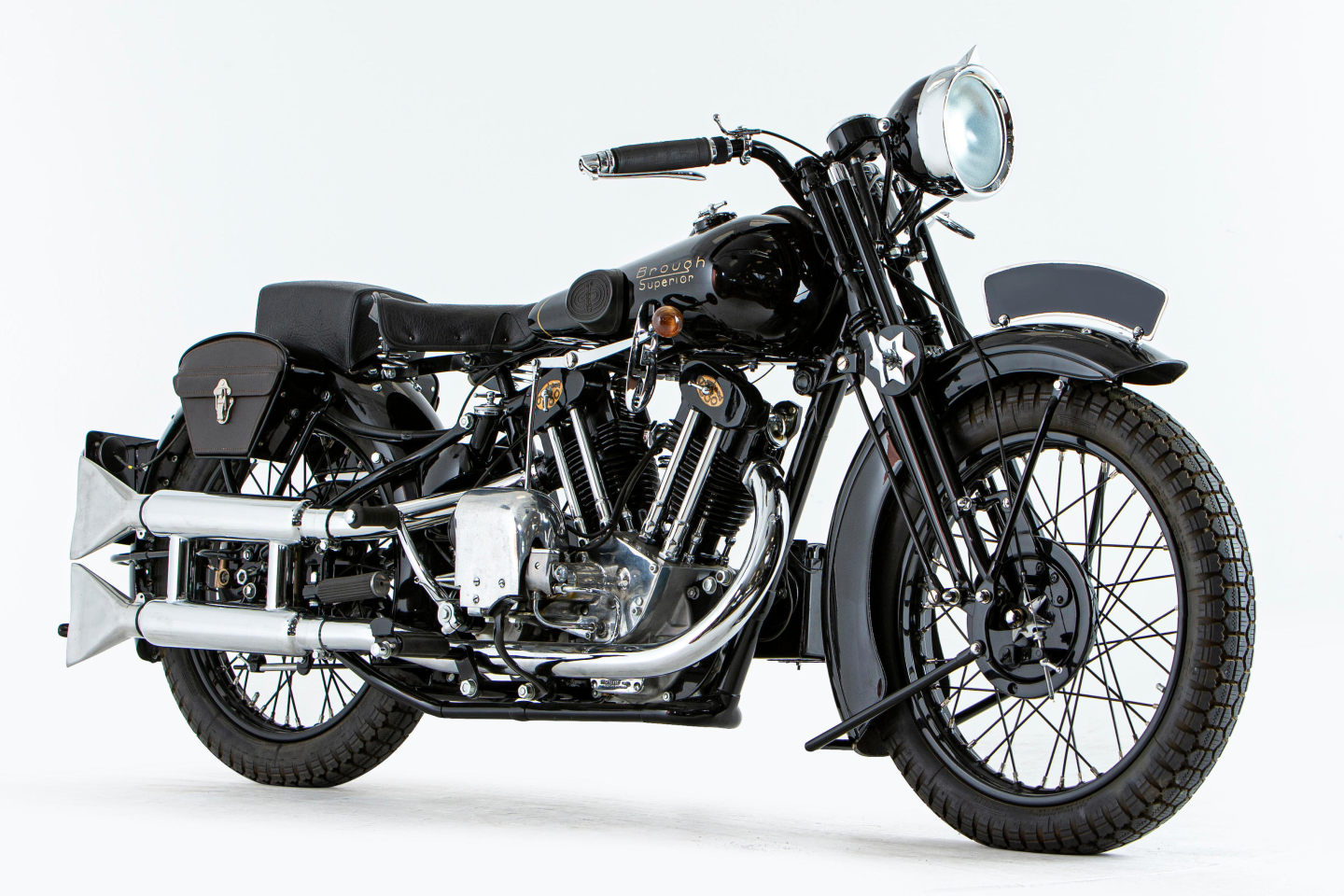 This c.1932 Brough Superior Overhead 680 To Overhead 500 Specification is estimated to sell for between $99,400 to $142,000 (£70,000 to £100,000) at Bonhams’ Three-day Summer Motorcycle Sale on 2-4 July, 2026