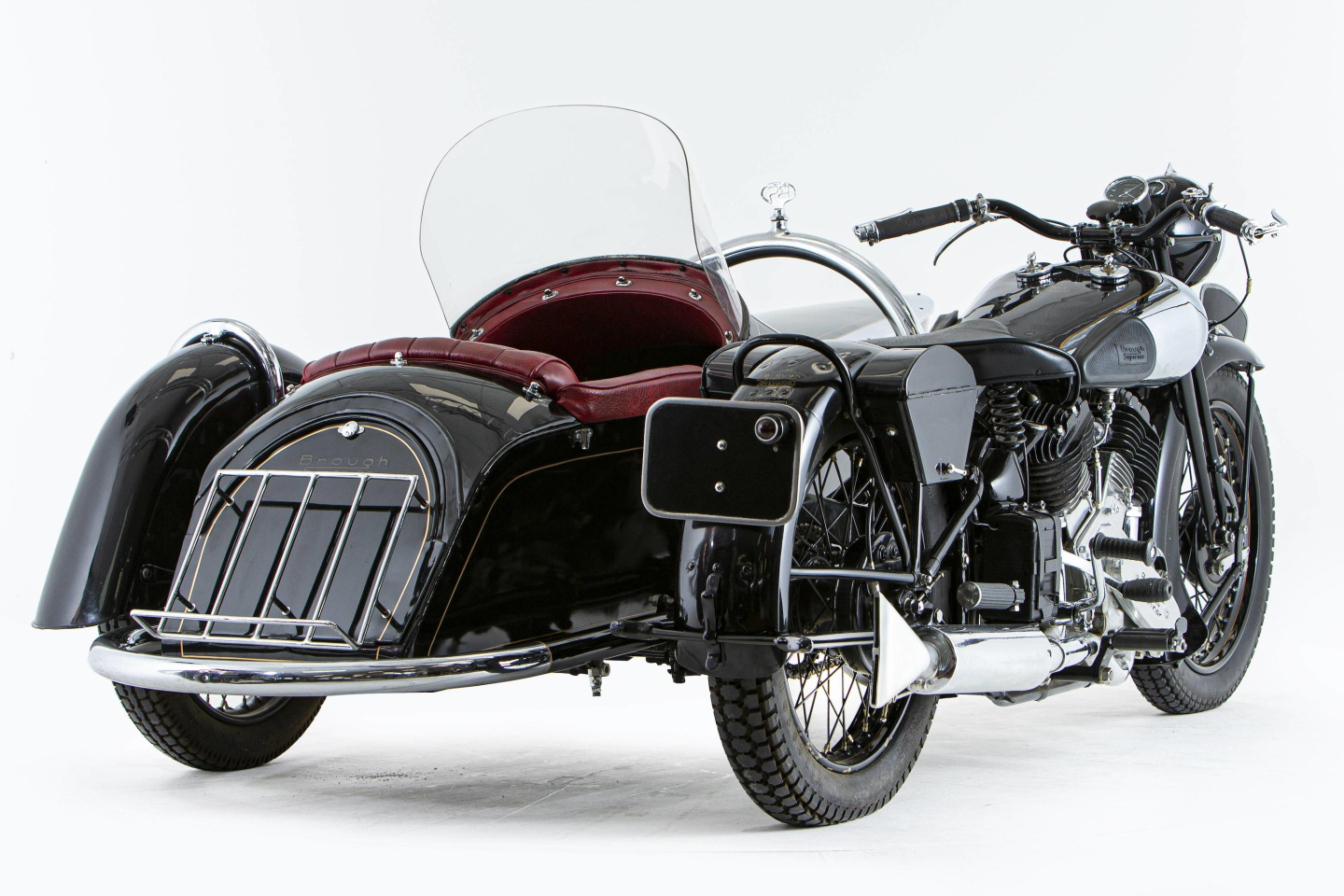 This 1937 Brough Superior 1,096cc 11-50 & Petrol-Tube Sidecar is estimated to sell for between $78,100 to $106,500 (£55,000 to £75,000) at Bonhams’ Three-day Summer Motorcycle Sale on 2-4 July, 2021