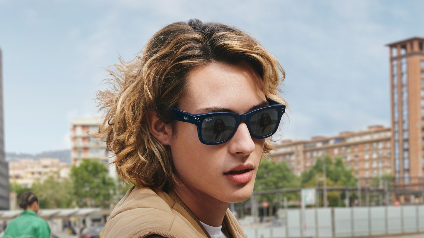 The Ray-Ban Stories smart glasses pack two 5-MP cameras, beamforming microphones and a pair of open-air speakers