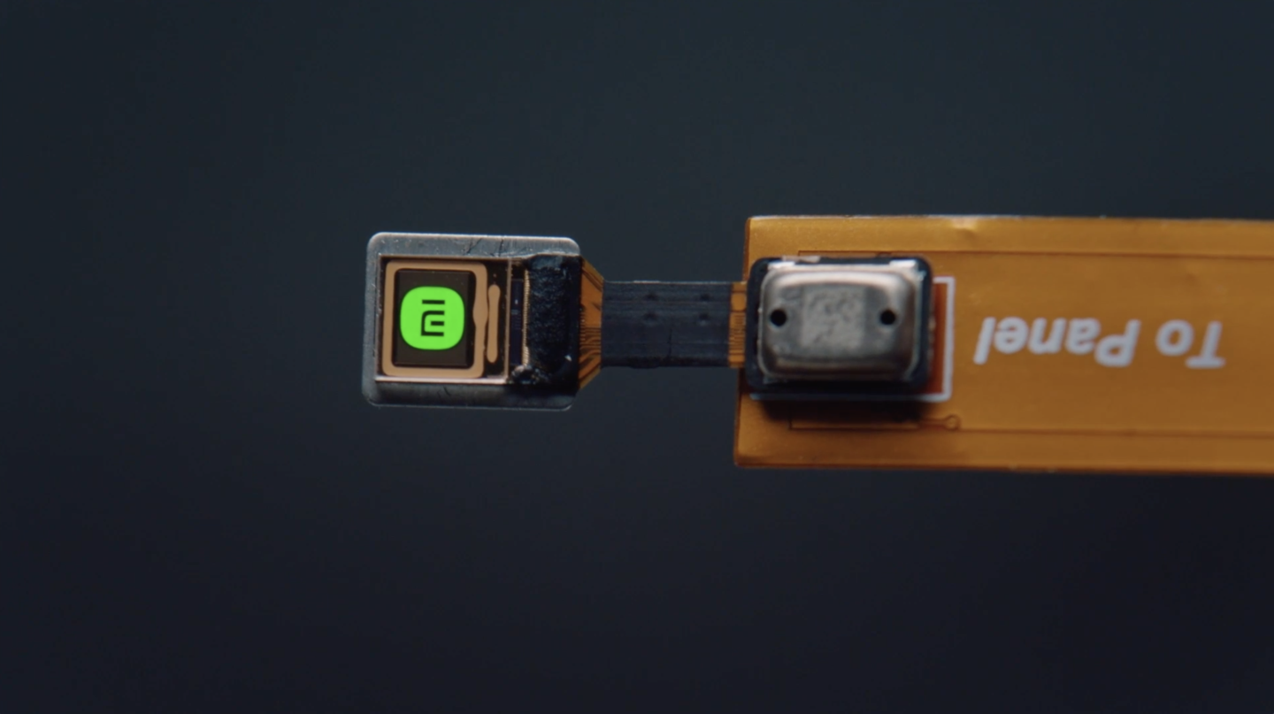 The tiny MicroLED chip used to send information to the wearer