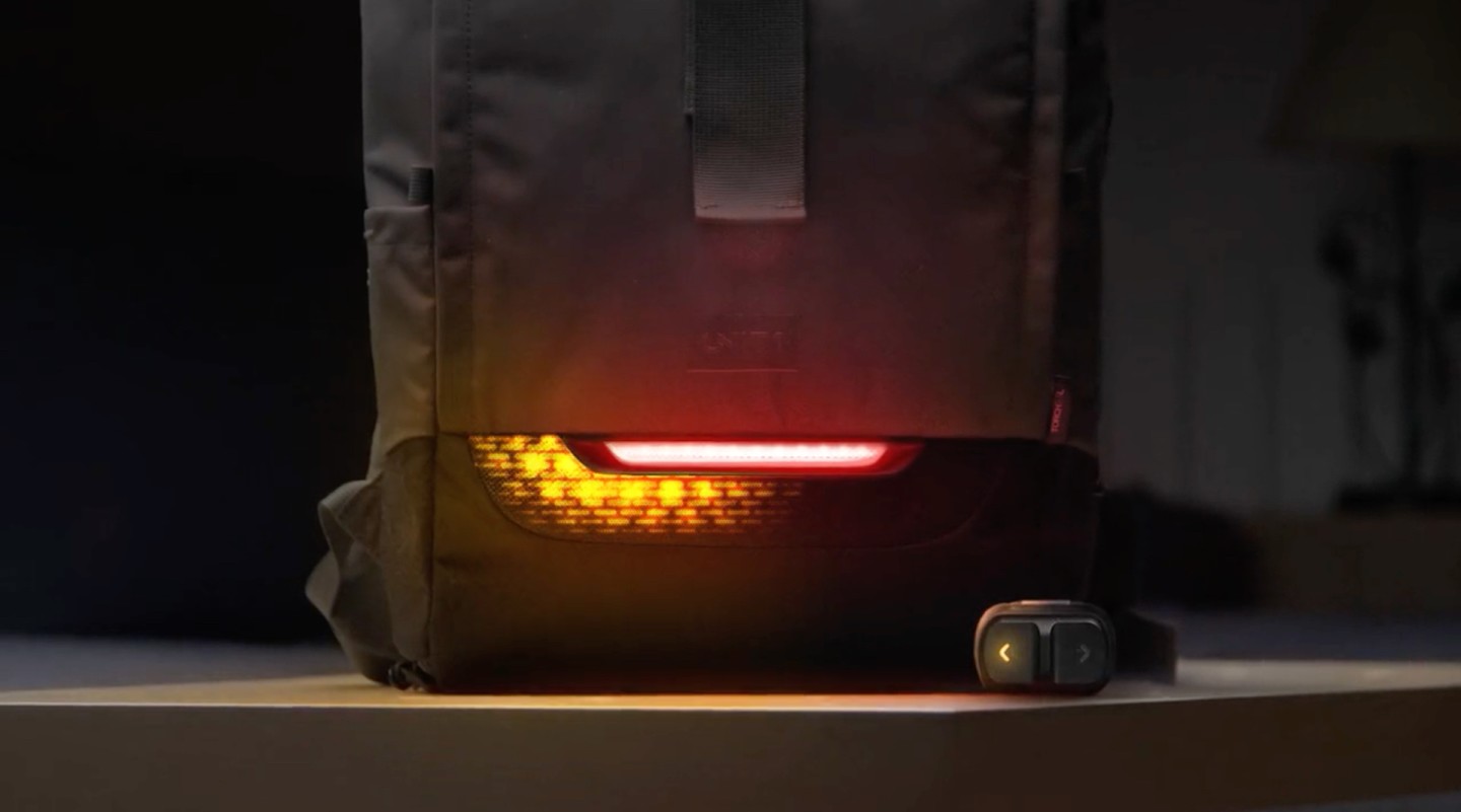 The Torch's turn indicator function, activated by the optional wireless remote