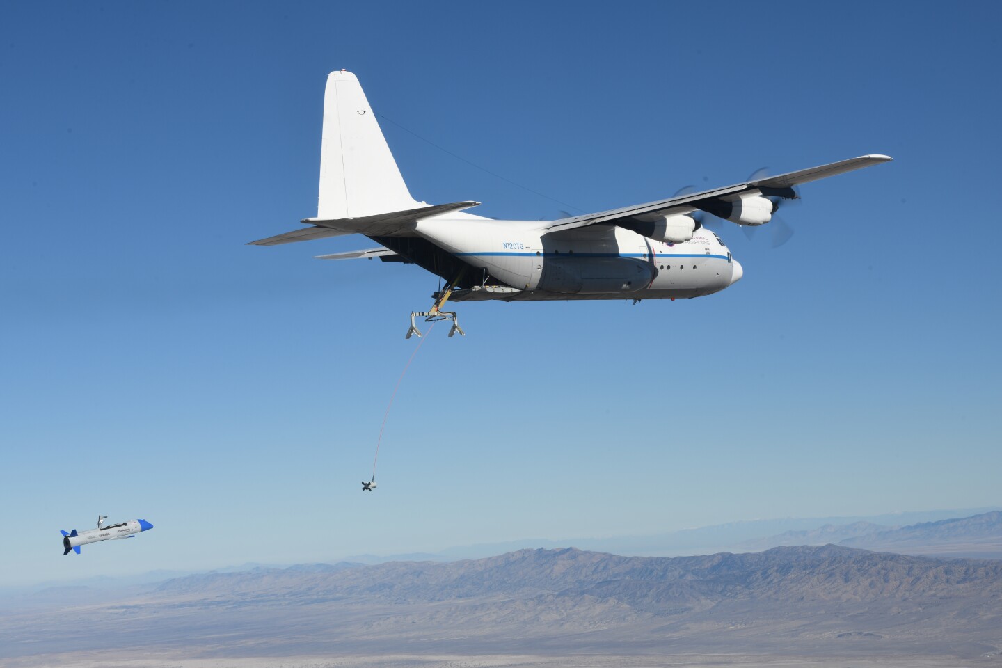 The Gremlin drone approaches the recovery aircraft