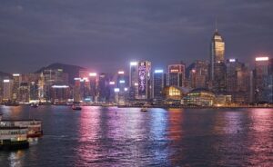 HK pushes back mmWave deployment deadline