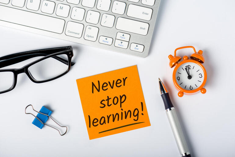 Learn Python, JavaScript, Raspberry Pi, SQL and more for only $12 during this Black Friday sale