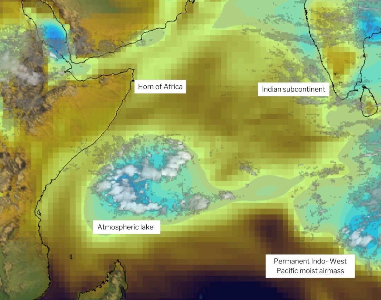 Satellite data of the Indian Ocean shows the formation of an "atmospheric lake"