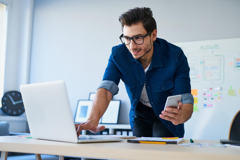 Switch to a cool new tech career by learning how to develop iOS and Android mobile apps