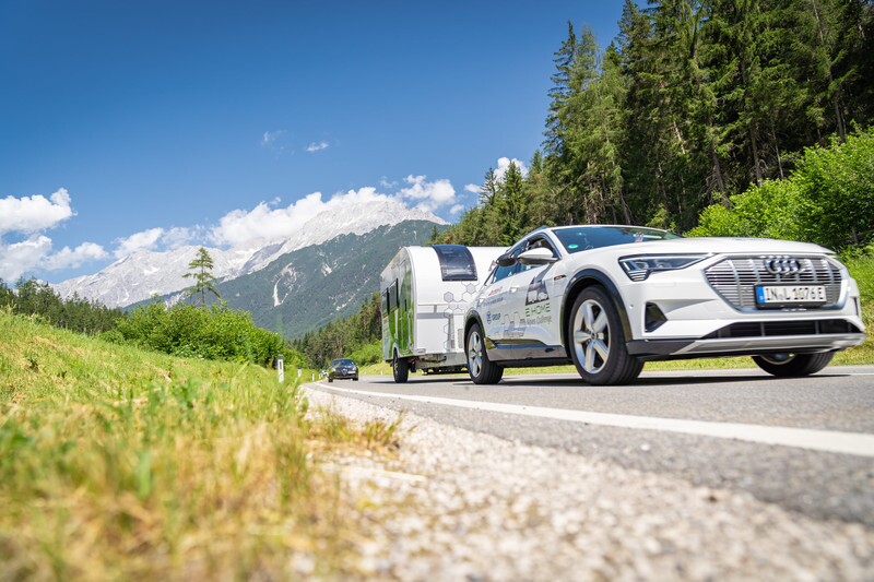 In summer 2021, the Dethleffs E.Home Coco had a successful range-boosting journey through the Alps