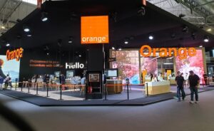 Nokia, Ericsson, Oracle scoop Orange SA 5G deals