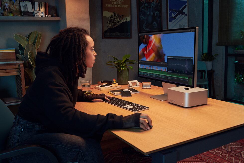 Apple's Mac Studio desktop starts at US$1,999 and the Studio Display starts at $1,599