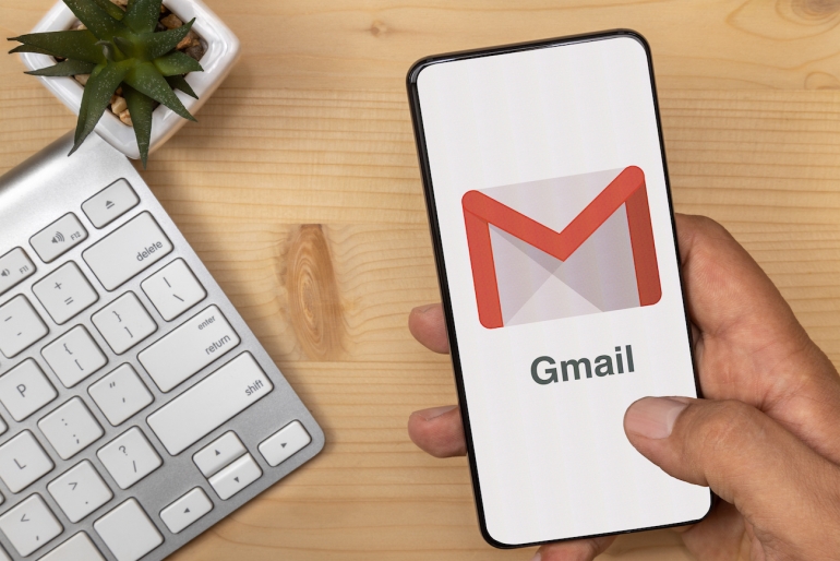How to make voice and video calls from the Gmail app