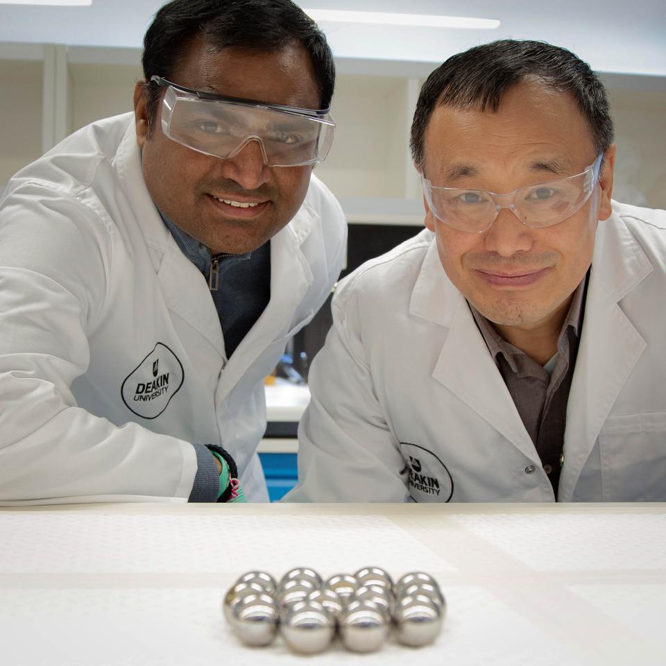 Deakin nanotechnology researchers Dr Srikanth Mateti (left) and Professor Ian Chen say their mechanochemical gas separation and storage breakthrough could have huge implications across many industries