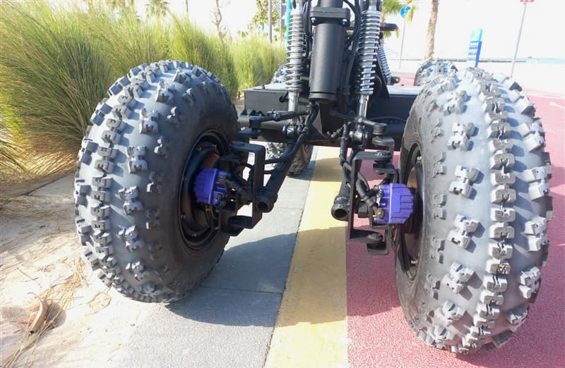 A close look at the Gladiator's coil-over independent suspension