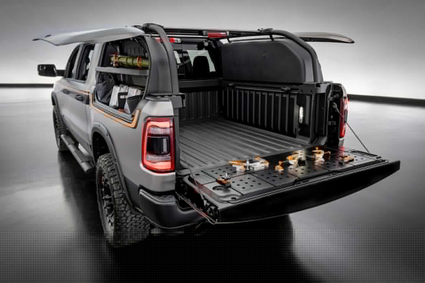 The Ram 1500 Backcountry X Concept brings a full bed, large side cargo boxes, a workbench tailgate and Thule crossbars