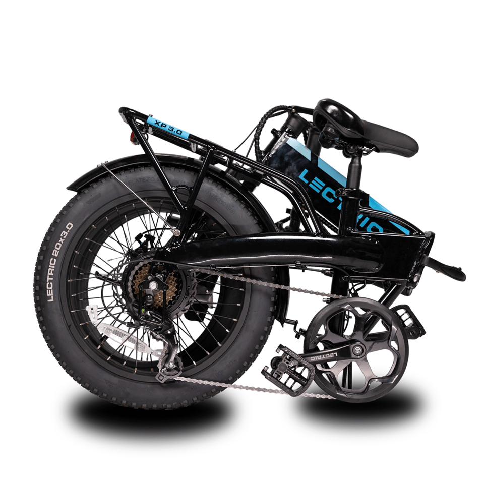 If you need to take your utility ebike on the train, or even pop it in the trunk, the XP 3.0 folds down to 37 x 18 x 28 inches