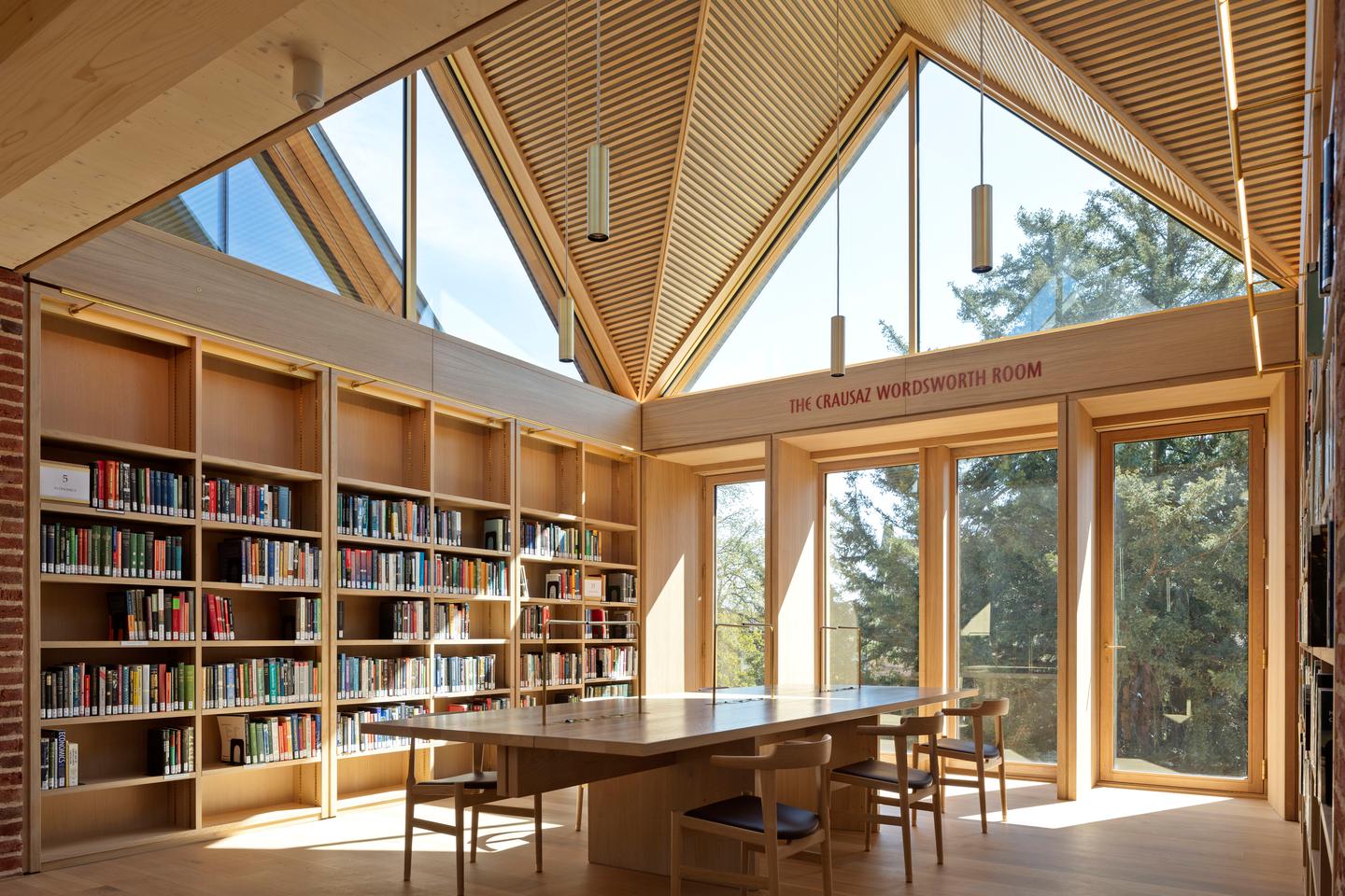 The New Library, Magdalene College was designed by Niall McLaughlin Architects and is located in Cambridge. The project has been built to last an impressive 400 years