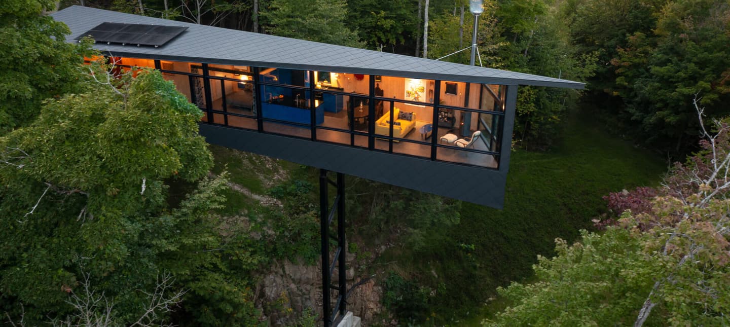 The m.o.r.e. Cabin takes its name from the initials of the clients' grandmothers