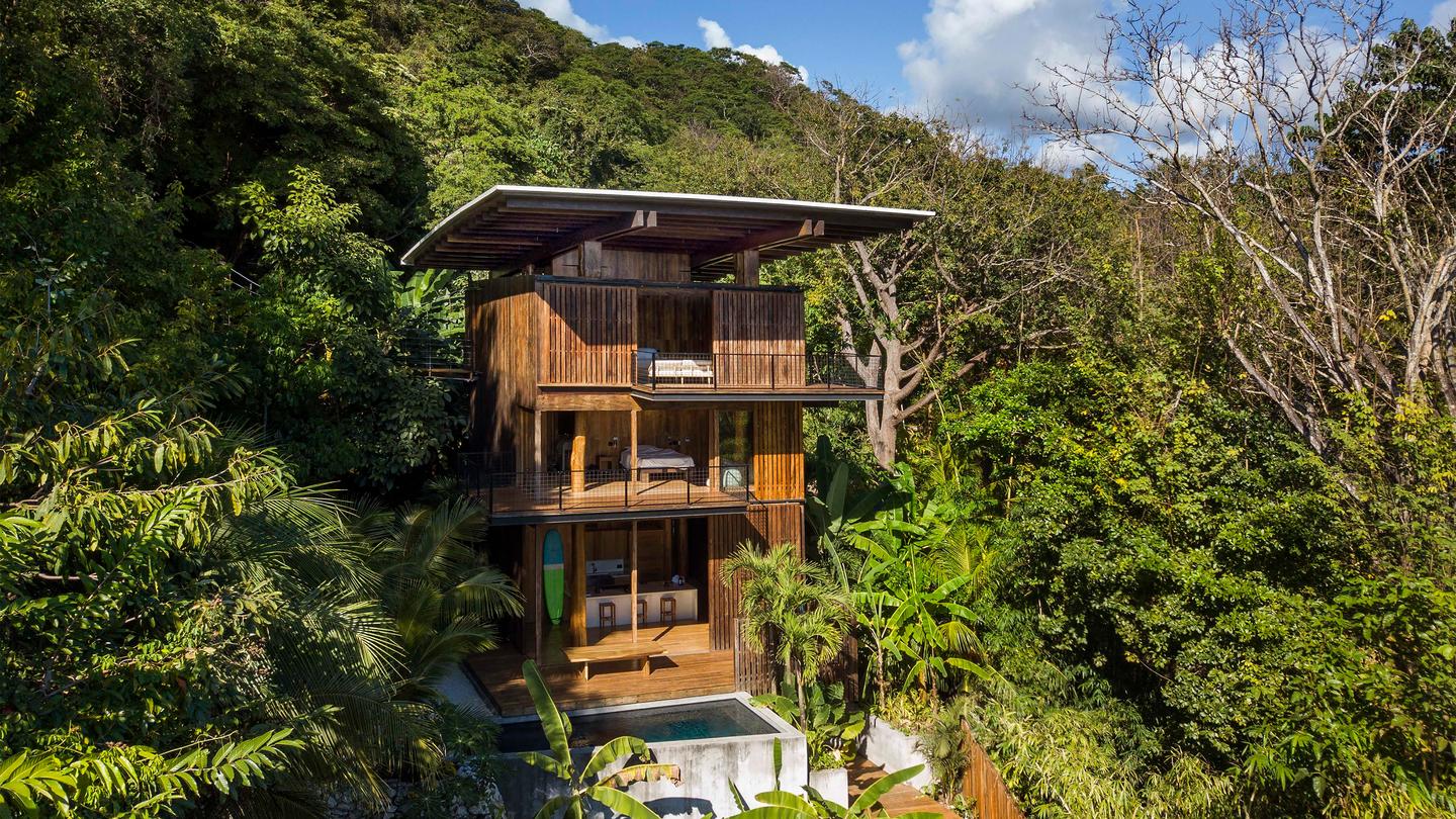 Costa Rica Treehouse was designed by Olson Kundig and is located in Santa Teresa, on the Central American country's coast