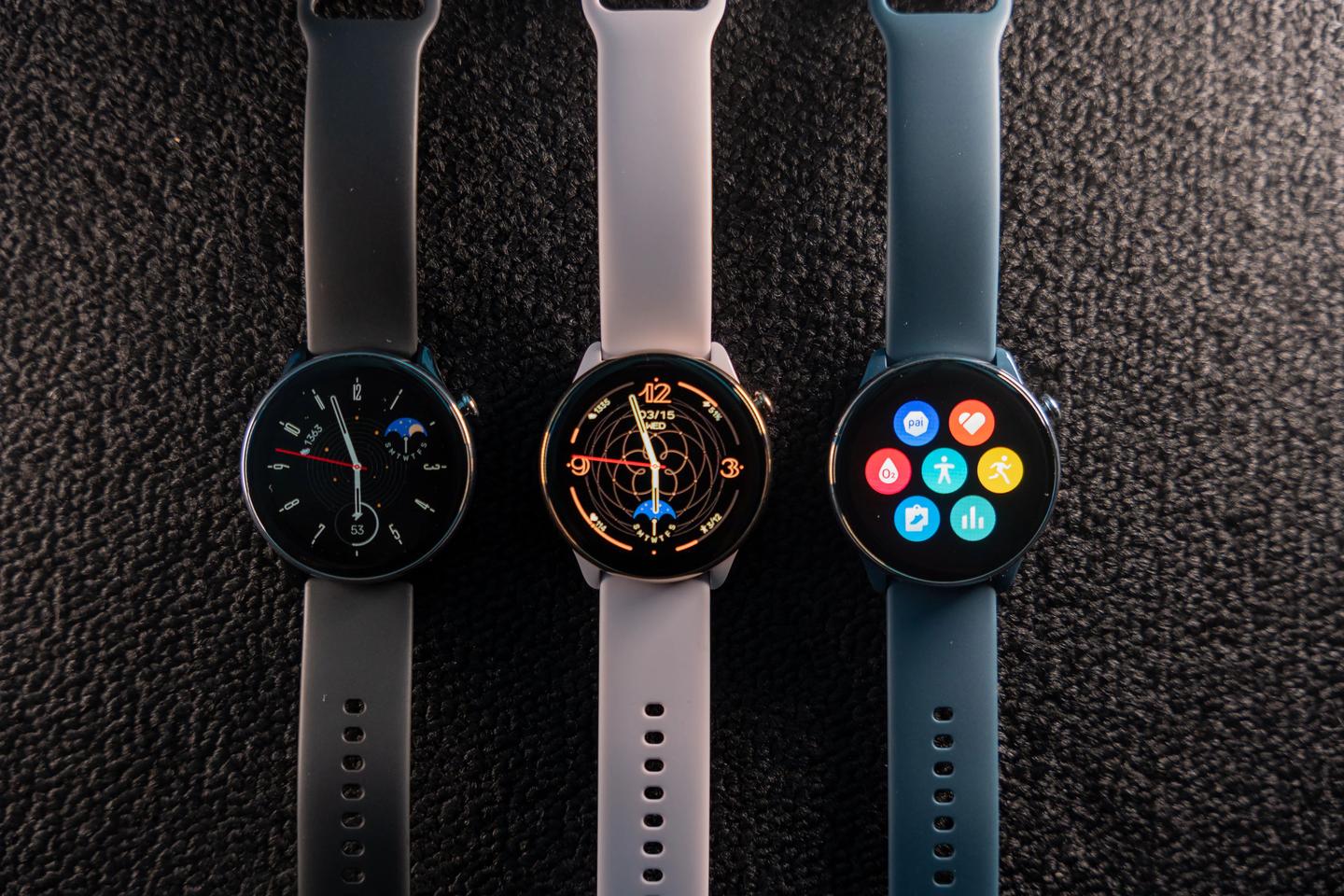The Amazfit GTR Mini is available in three colors, with matching silicone straps