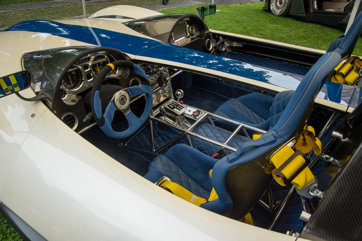 Concorso d’Eleganza Villa d’Este saw the world debut of the limited production Kode61 Birdcage by Japanese carrozzeria Ken Okuyama Design