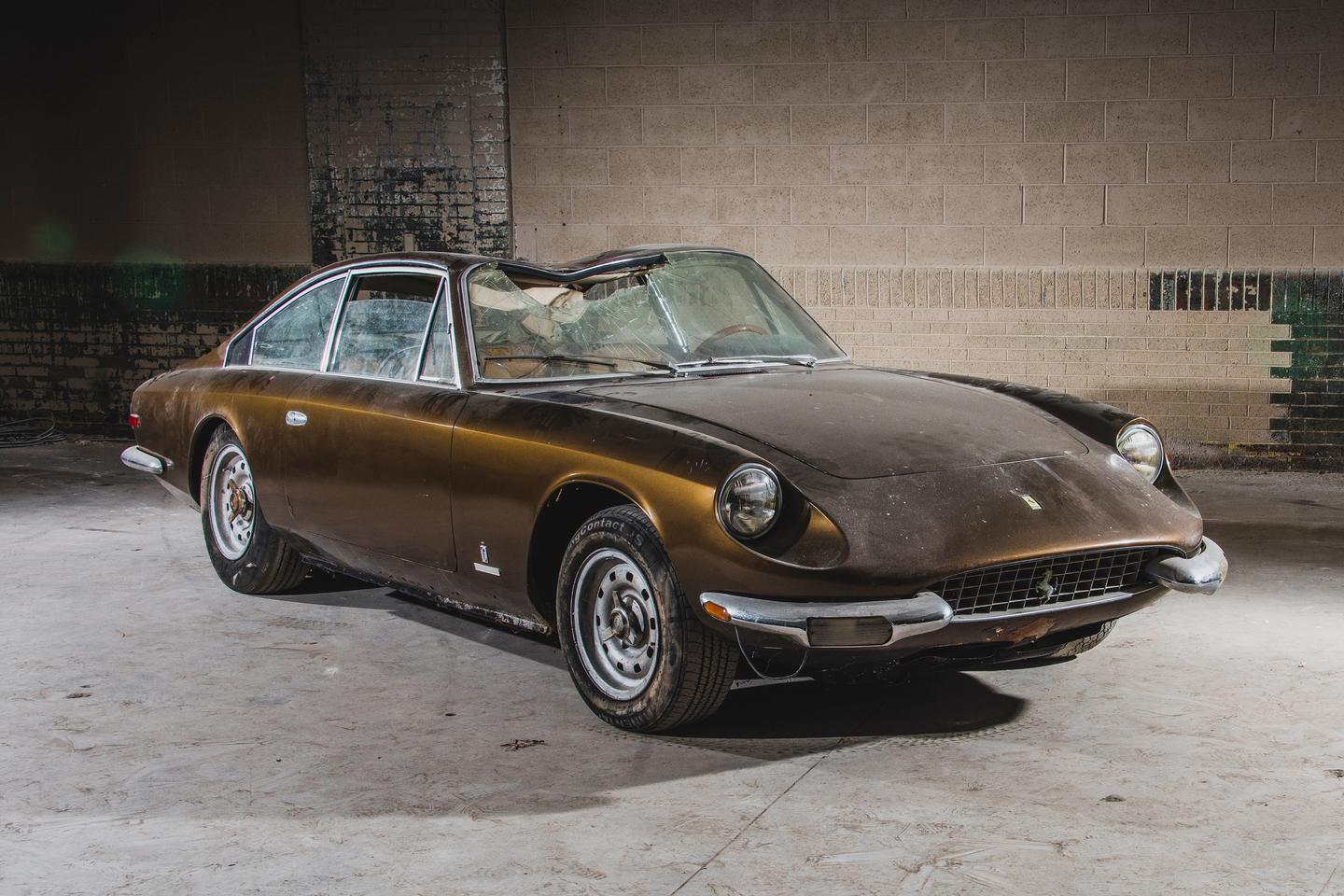1969 Ferrari 365 GT 2+2 by Pininfarina