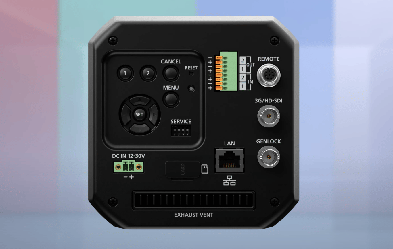 The back panel of the MS-500 camera: all business