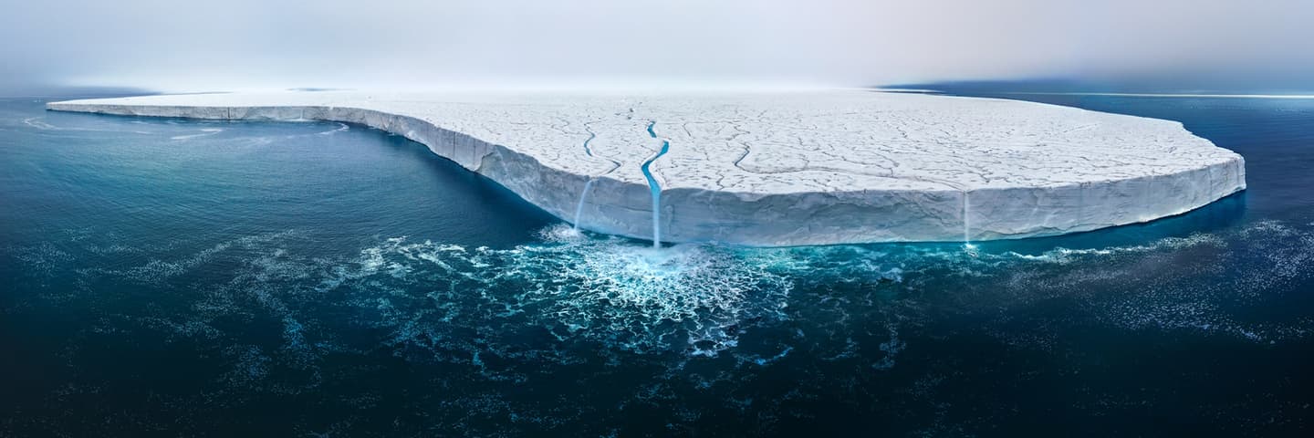 Overall Winner & Landscapes, Winner. "Austfonna Ice Cap" (Canada)