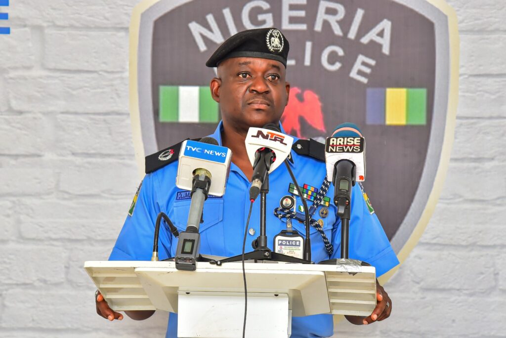cybercrime-nigeria-police-seal-underworld-ops-centre-abuja