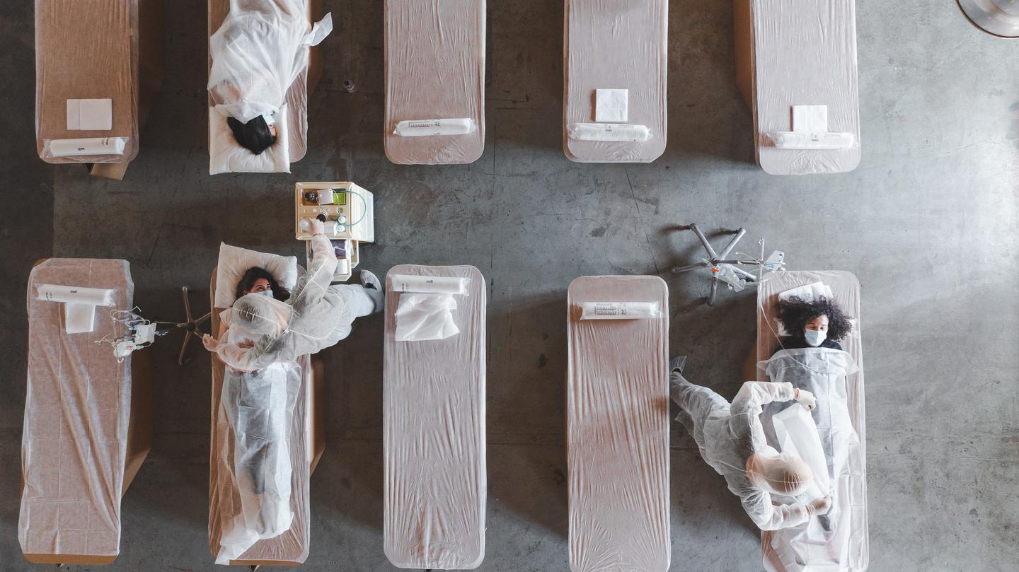 The provision of a working bed is between 60 and 200 times faster than any alternative used in humanitarian emergencies, greatly shortening the time it takes to set up a field hospital, and it has the added benefit of enabling the available staff and associated costs to be focused on the most important things.