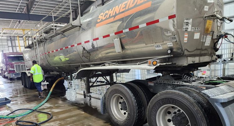 Macnaught’s Automated Tank Truck Batching Solution for Precise Fluid Measurement