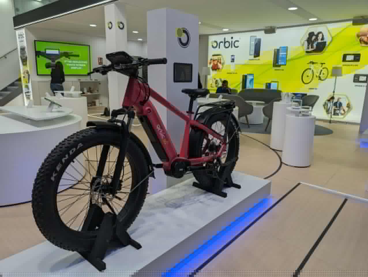 The Orbic 5G ebike comes with an AI-powered obstacle avoidance and collision detection system