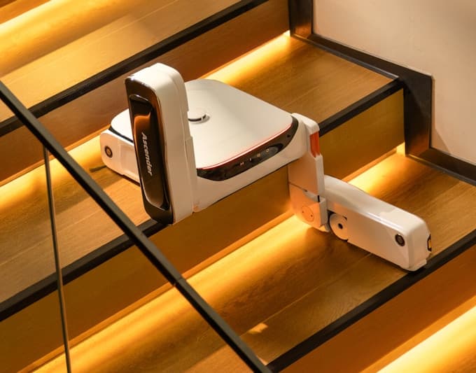The Ascender can manage both regular and open-riser stairs, as long as the treads are at least 5.9 inches deep (150 mm)